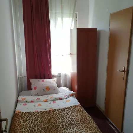 Guest house Gonzo 2*