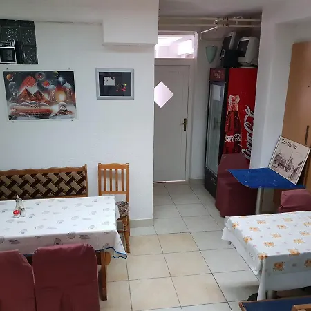 Gonzo Guest house 2*