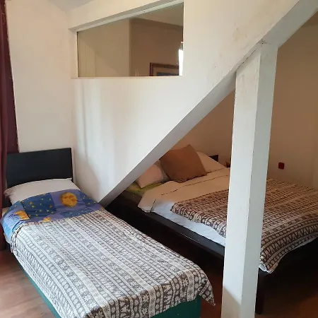 Gonzo 2* Сараево