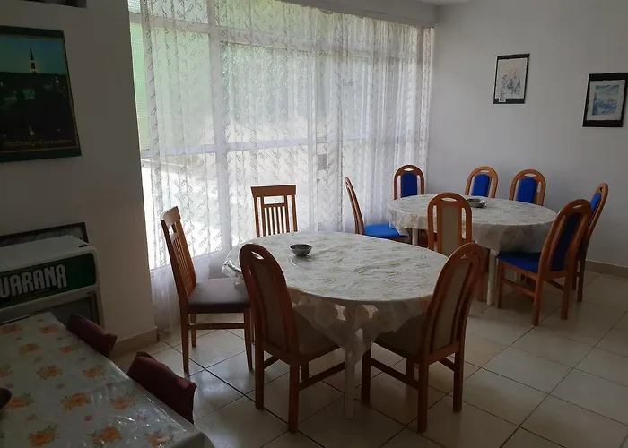 Guest house Gonzo 2*