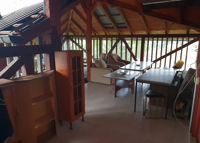 Gonzo Guest house 2*